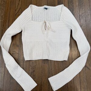 American Eagle Cropped Long Sleeve Sweater Small